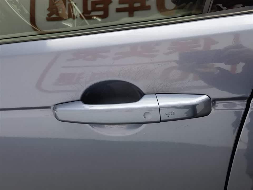 Land Rover Discover sports