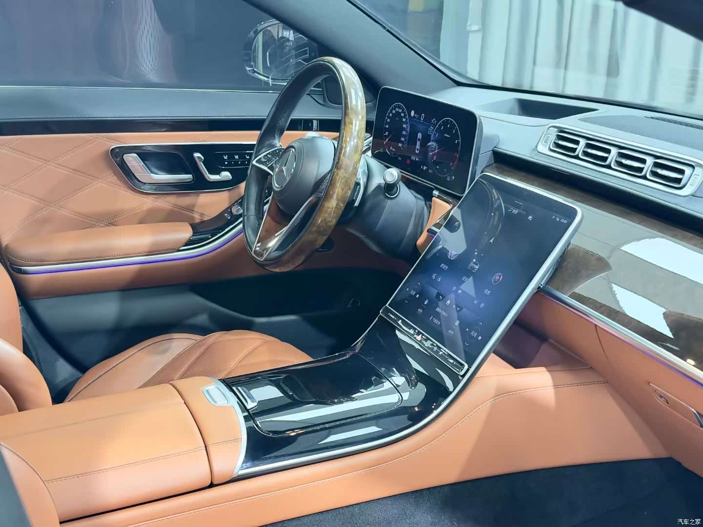 Maybach S-Class, 2023 7