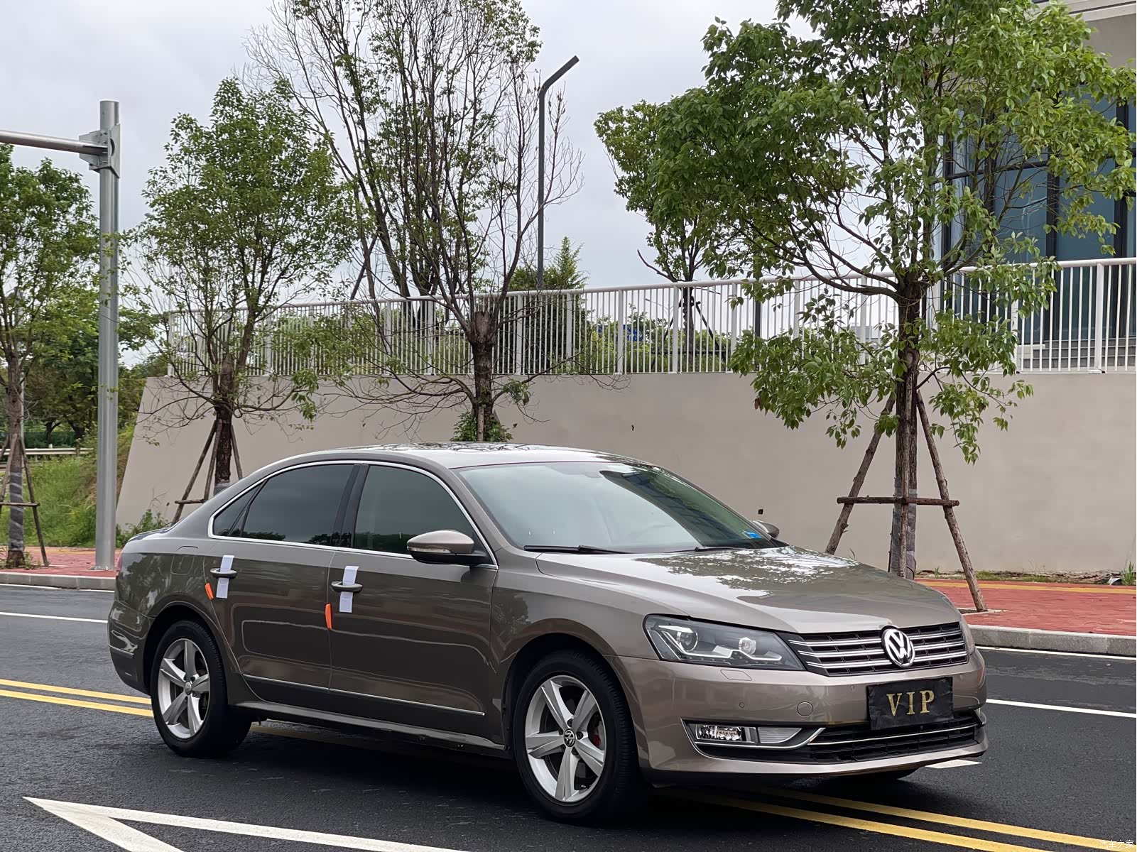 Volkswagen Passat, 2012 3