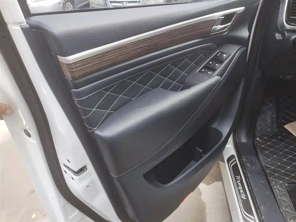 Trumpchi Trumpchi M8