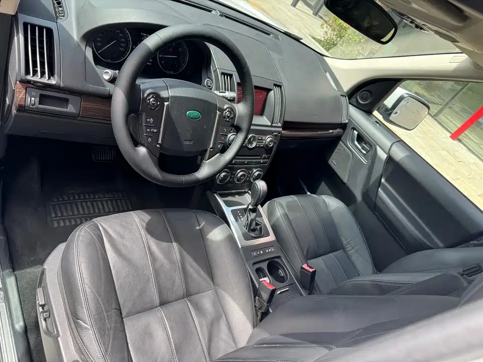 Land Rover Freelander 2