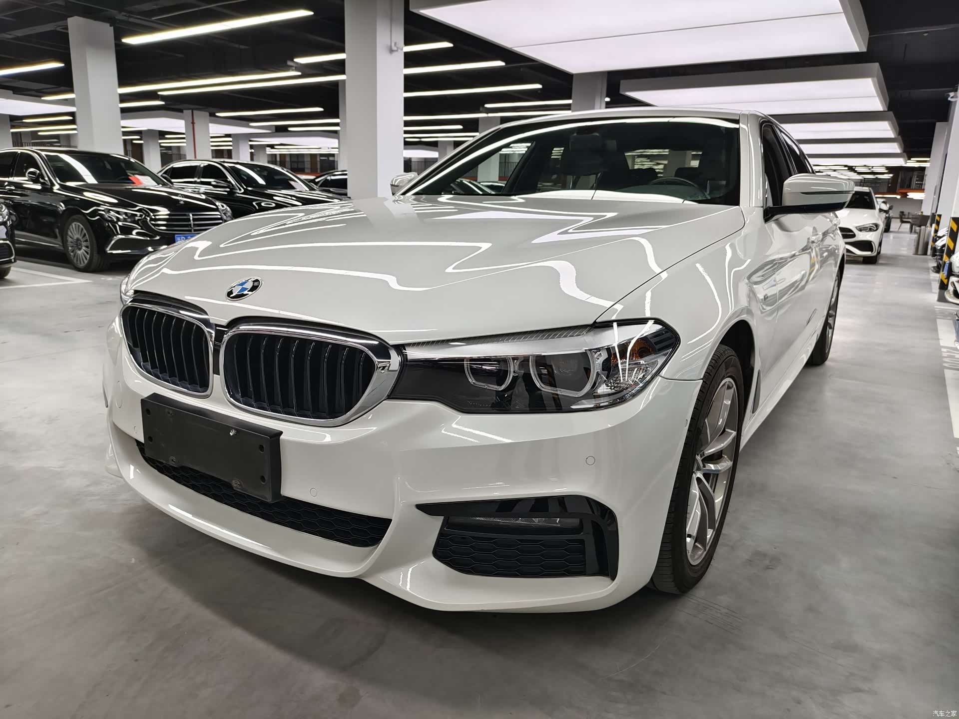 BMW 5 Series, 2019 1