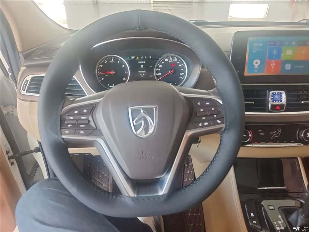 Wuling 730, 2018 11