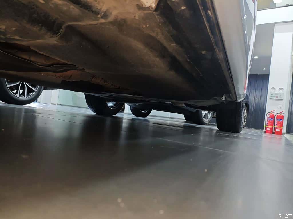 Audi Q5L, 2020 21