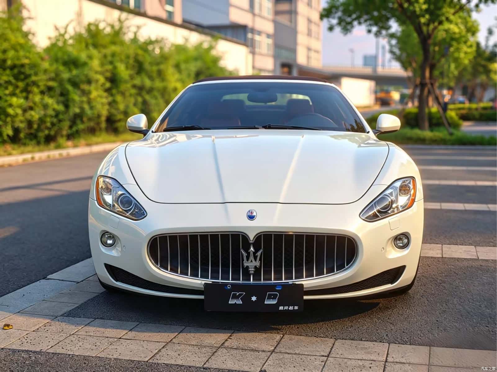 Maserati GranCabrio, 2012 все фото