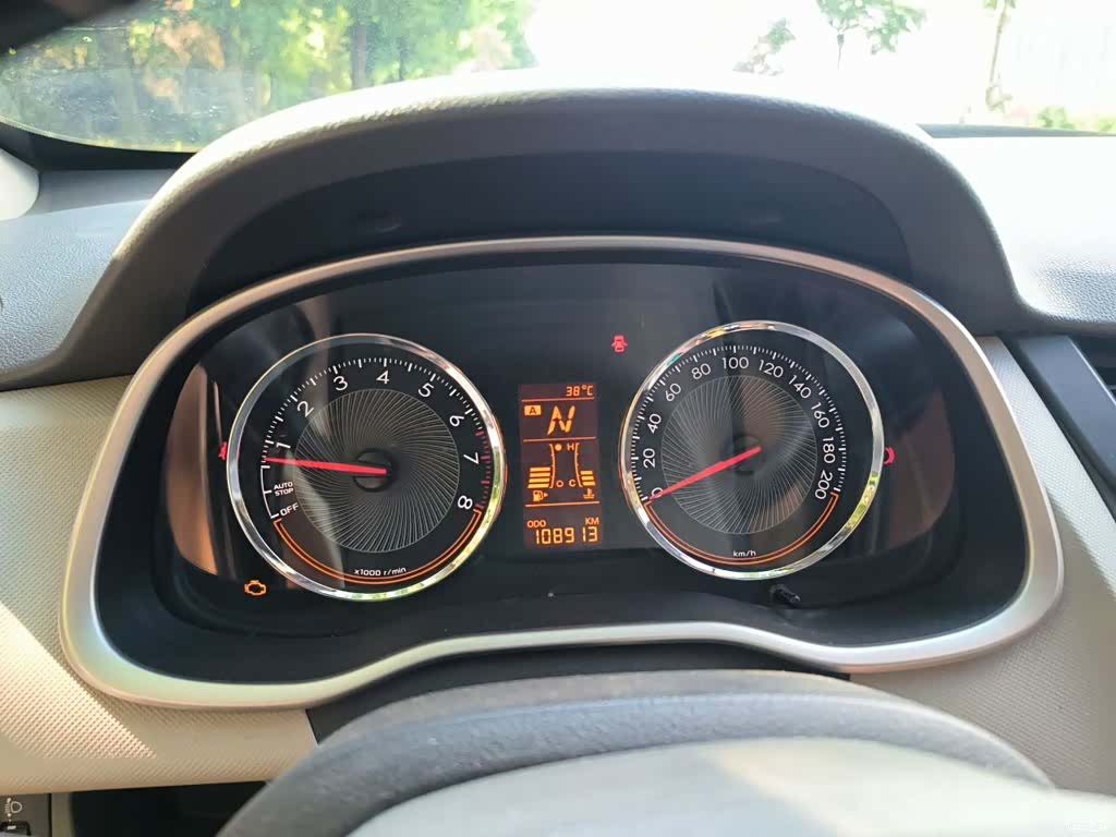 Chevrolet 3, 2015 8