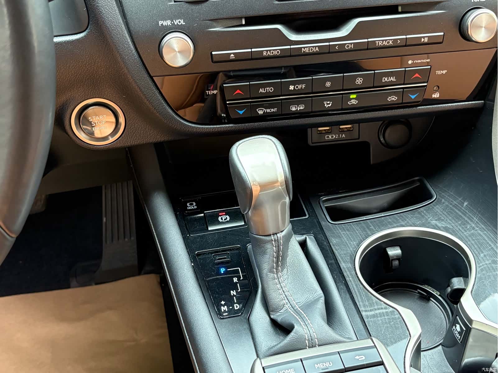 Lexus RX, 2022 12