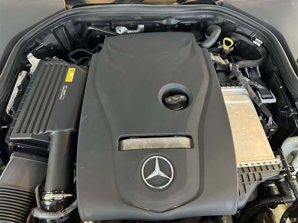 Mercedes-Benz E-Class, 2018 16