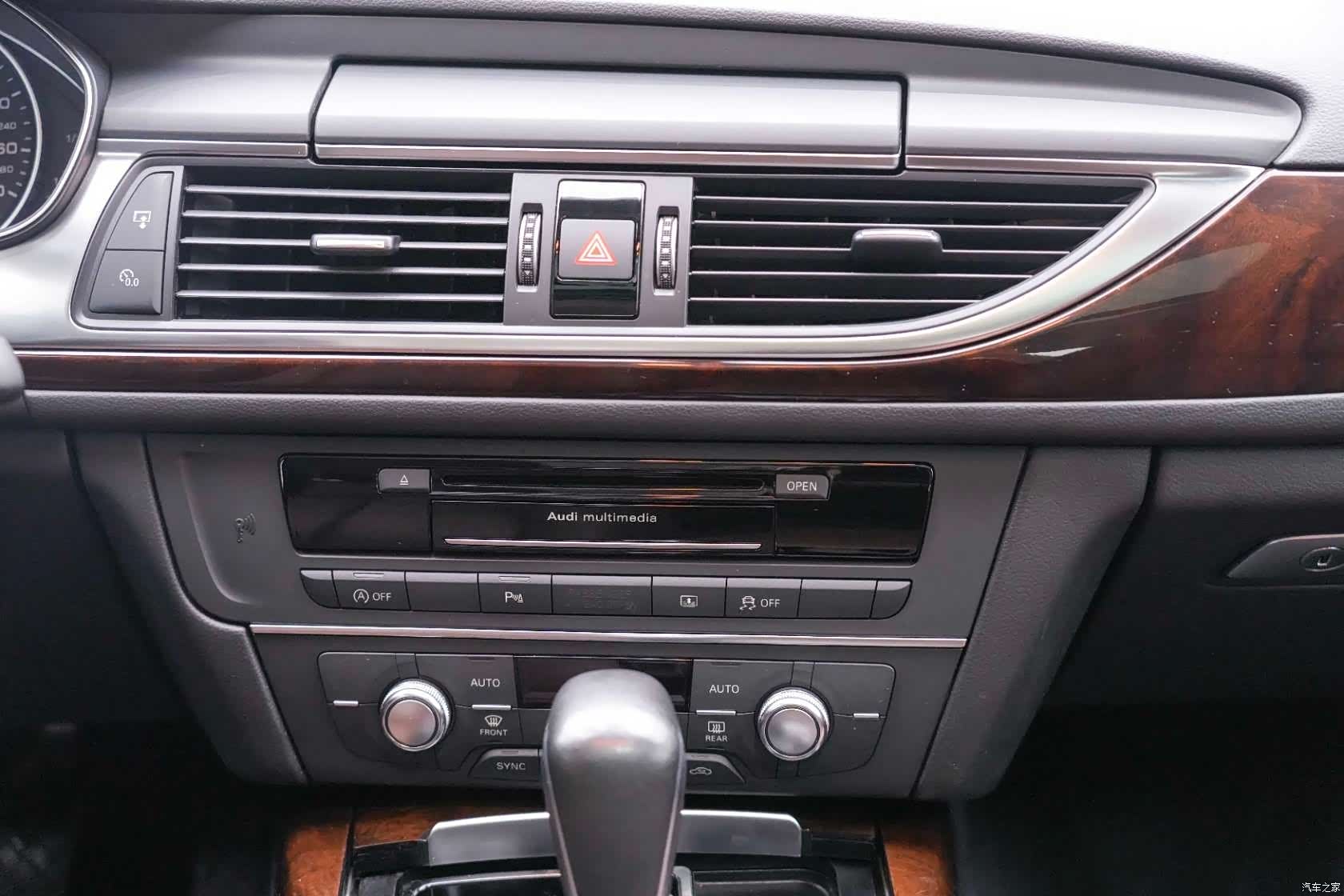 Audi A6L, 2017 15
