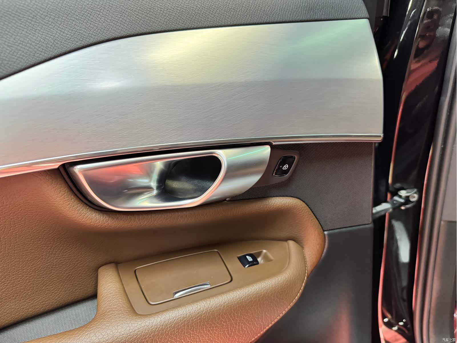 Volvo XC90, 2019 25