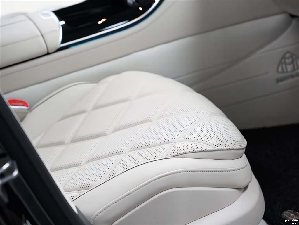 Maybach S-Class, 2025 46