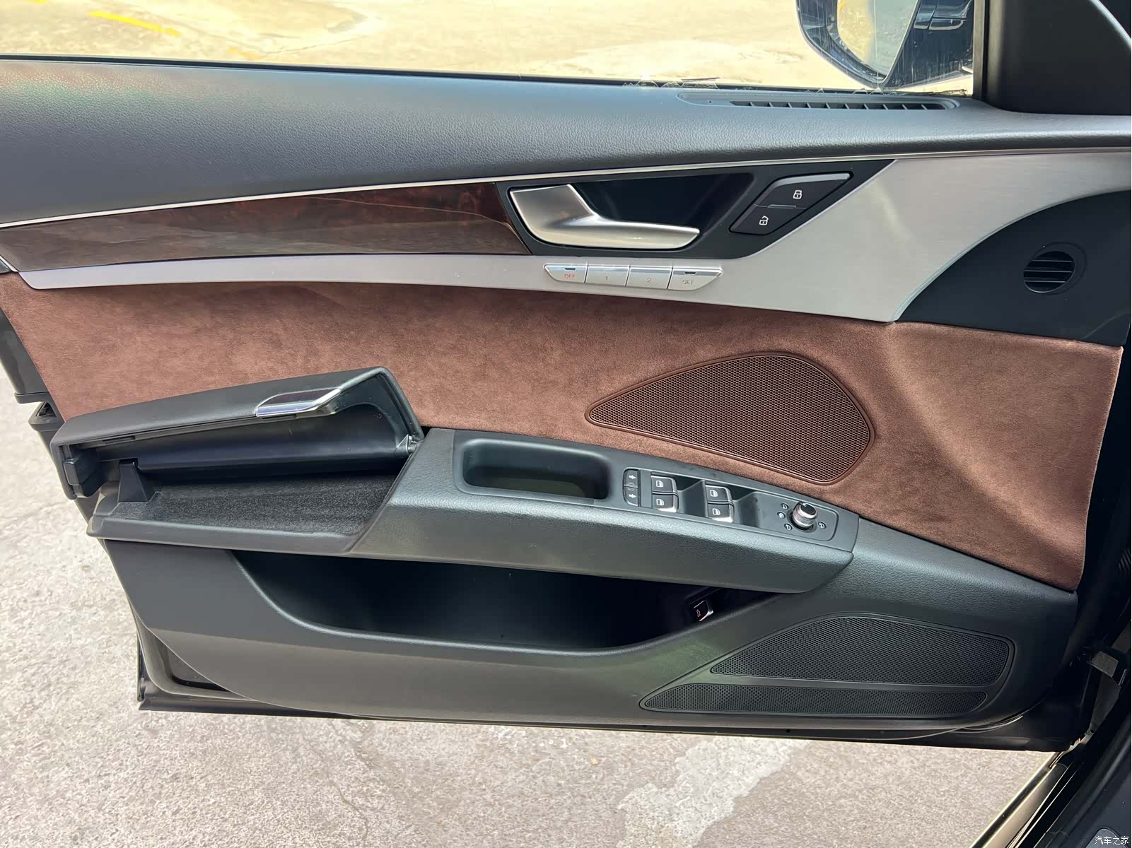 Audi A8L, 2017 3