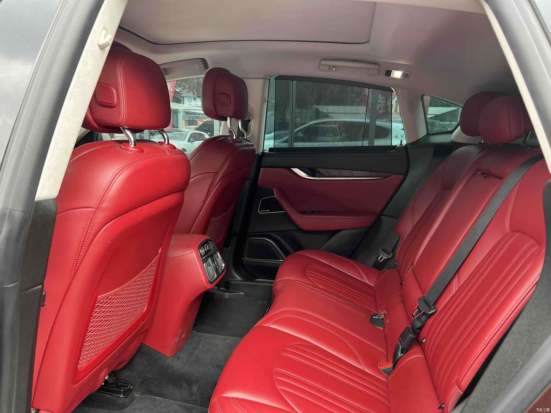 Maserati Levante, 2017 4