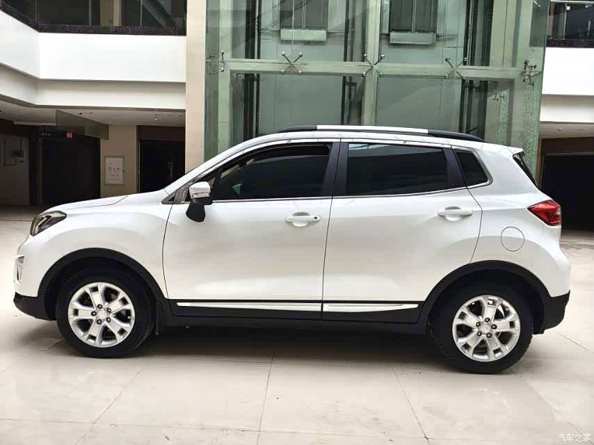 Changan CS15, 2016 4