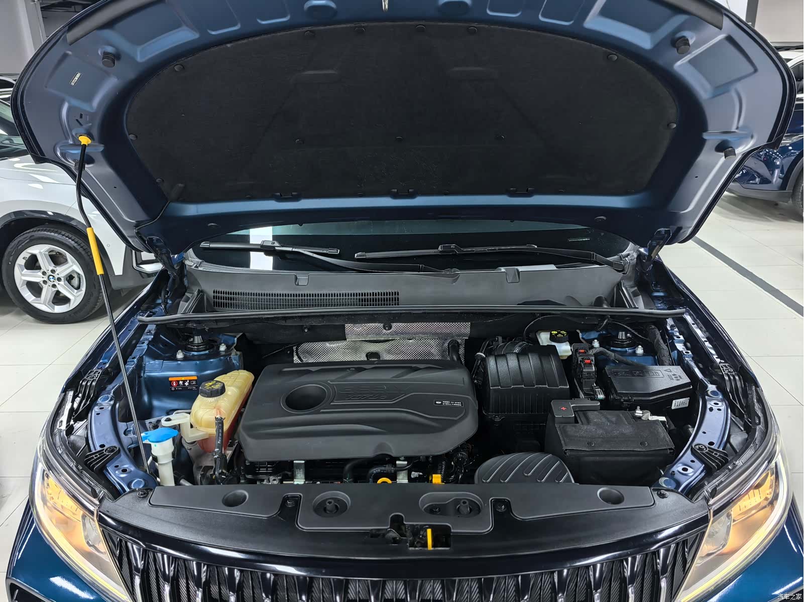 Geely X6, 2022 19