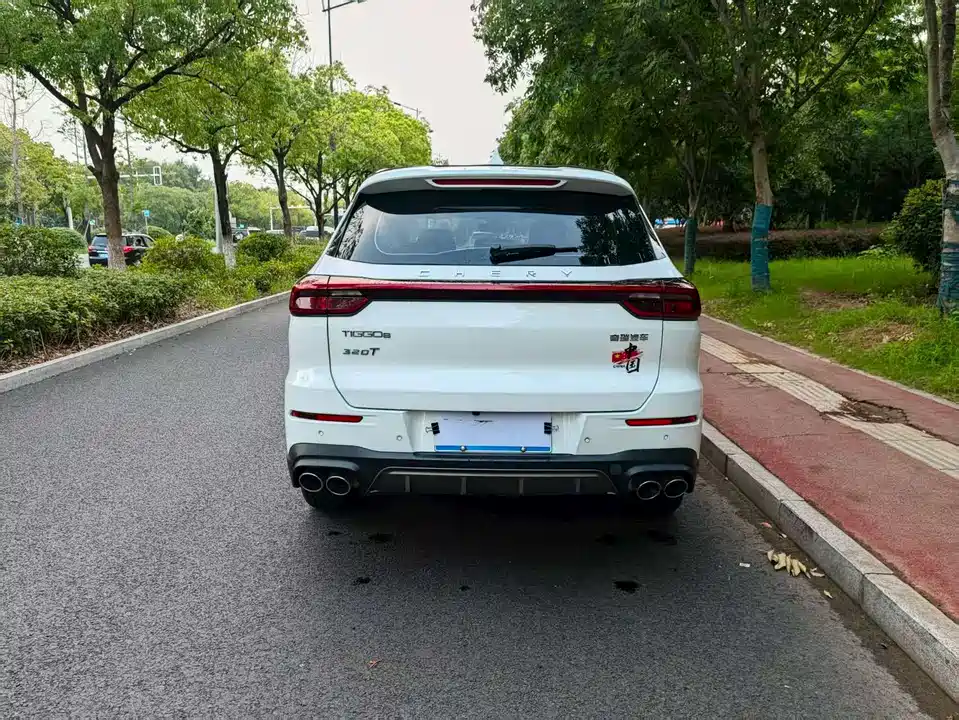 Chery Tiggo 8