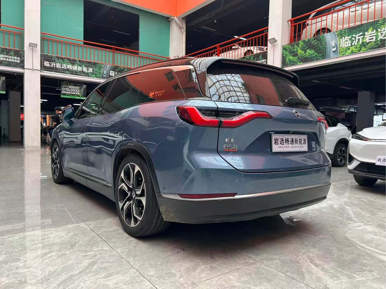 NIO ES8, 2020 6