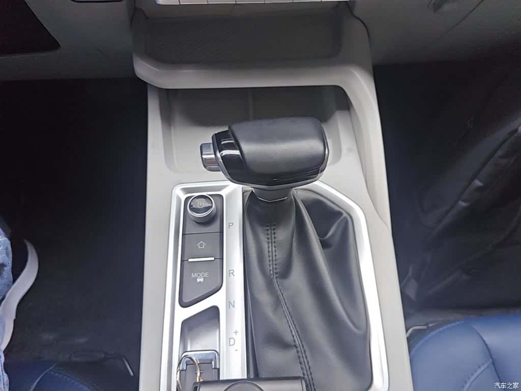 Chery 3x, 2024 14