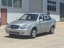 ���ɽ� 2011�� 1.5L �ֶ��˶���