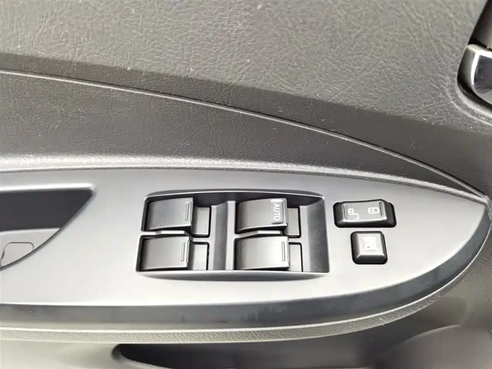 BYD F3