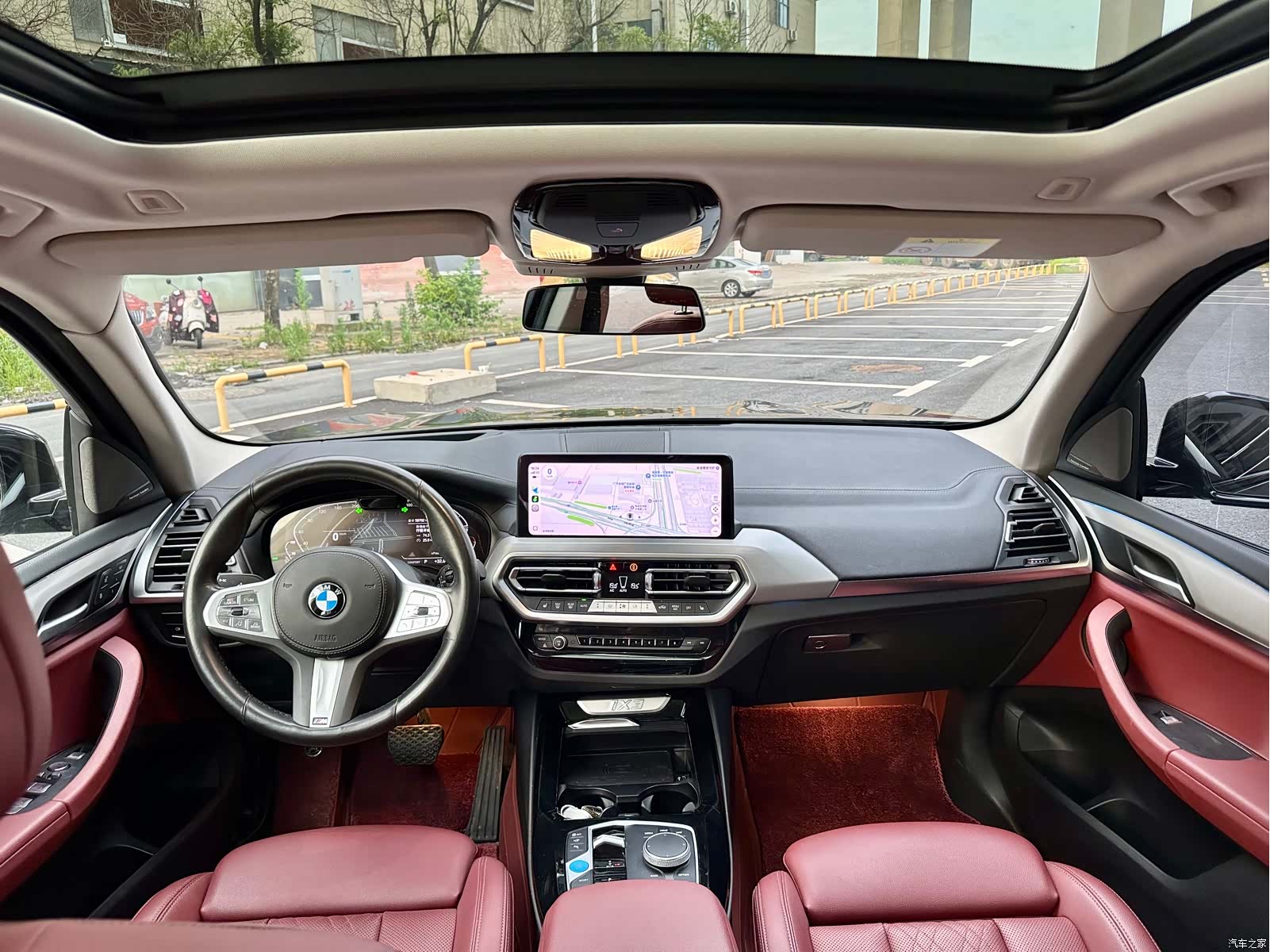 BMW iX3, 2023 9