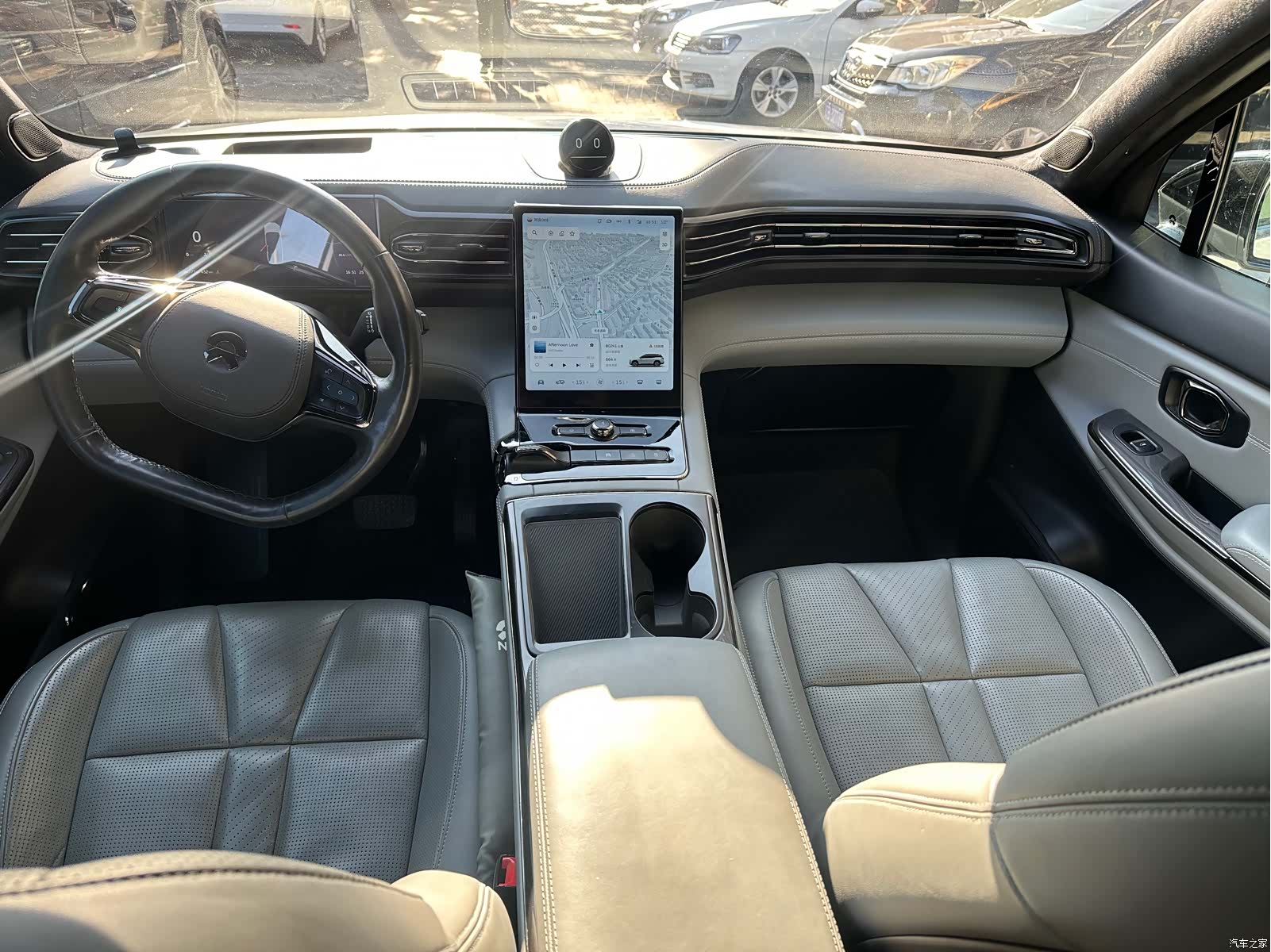NIO ES8, 2022 6