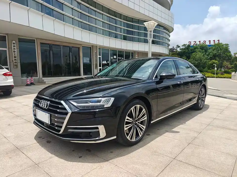 Audi A8