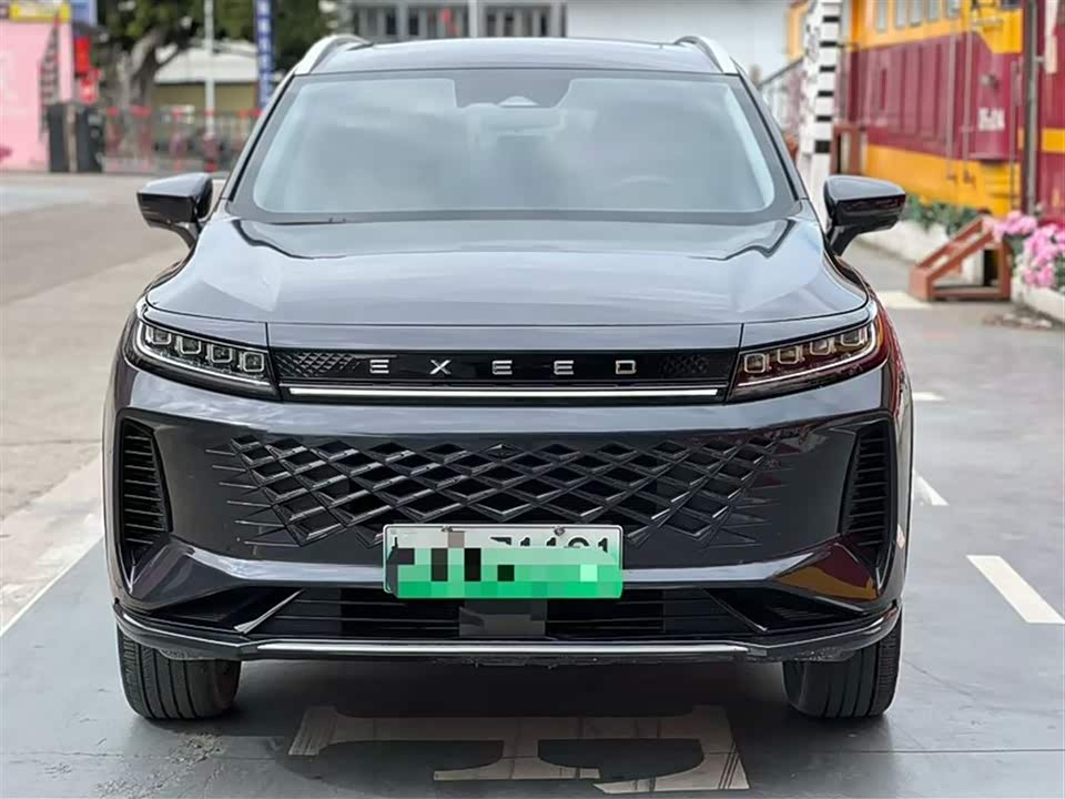 Exeed Chasing the wind C-DM