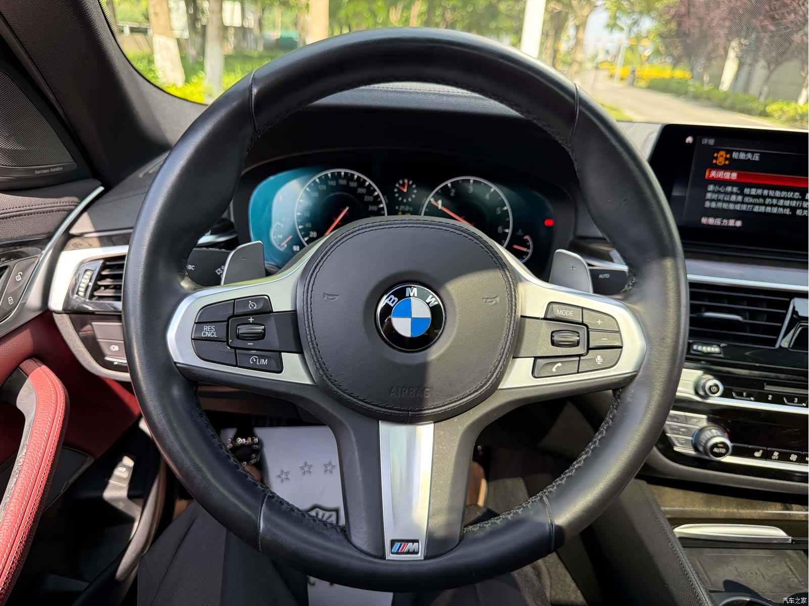 BMW 5 Series, 2019 10