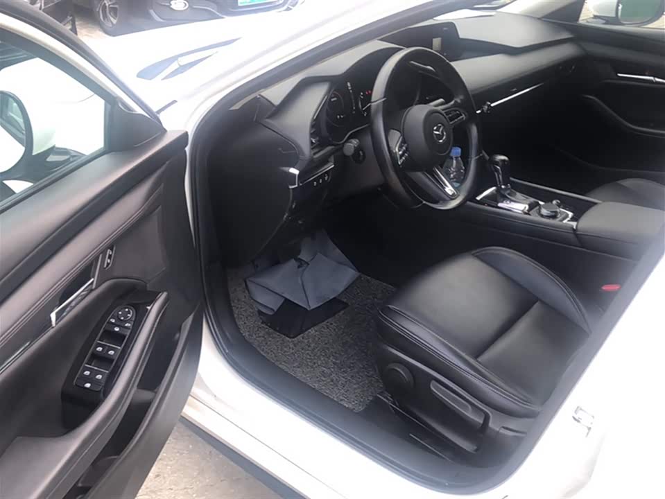 Mazda 3 Angkesaila Mazda 3 Angkesaila