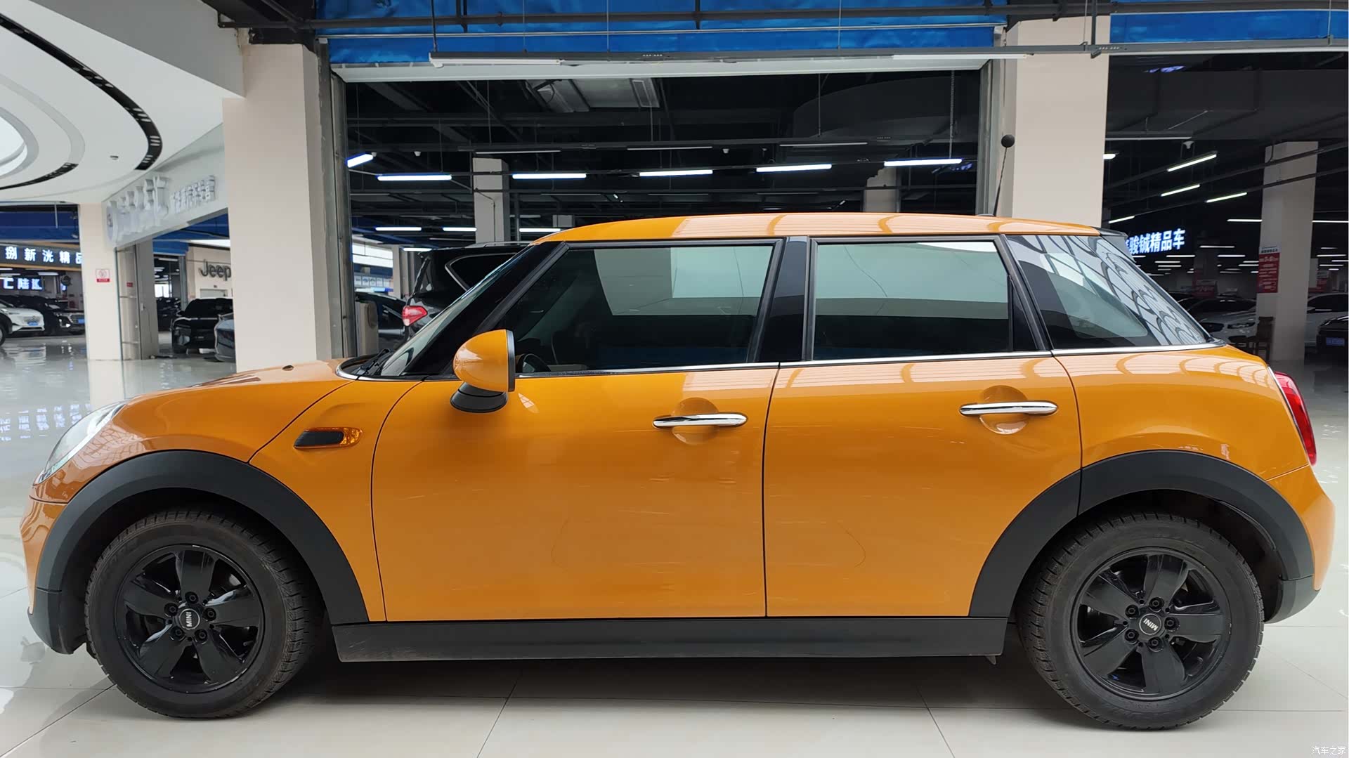 Mini ONE, 2016 4