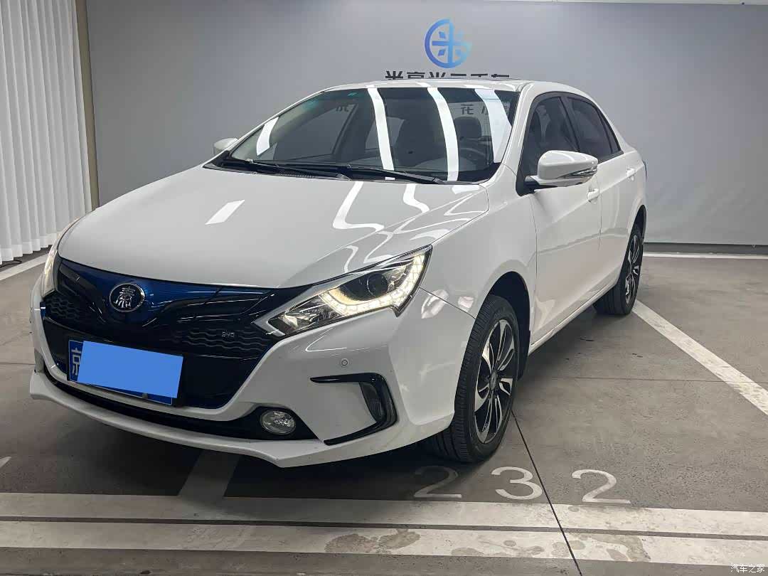 BYD Qin, 2017 1