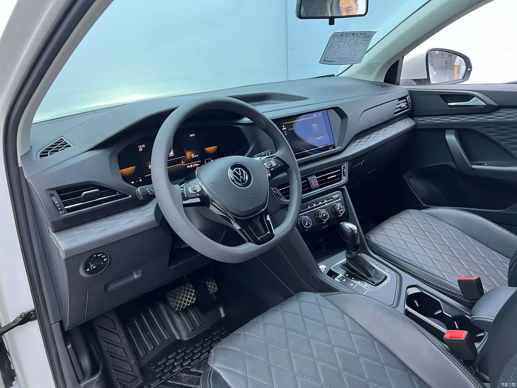 Volkswagen Tharu, 2022 2