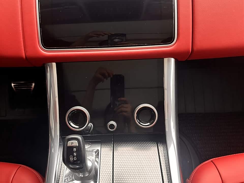 Land Rover Range Rover Sport Land Rover Range Rover Sport