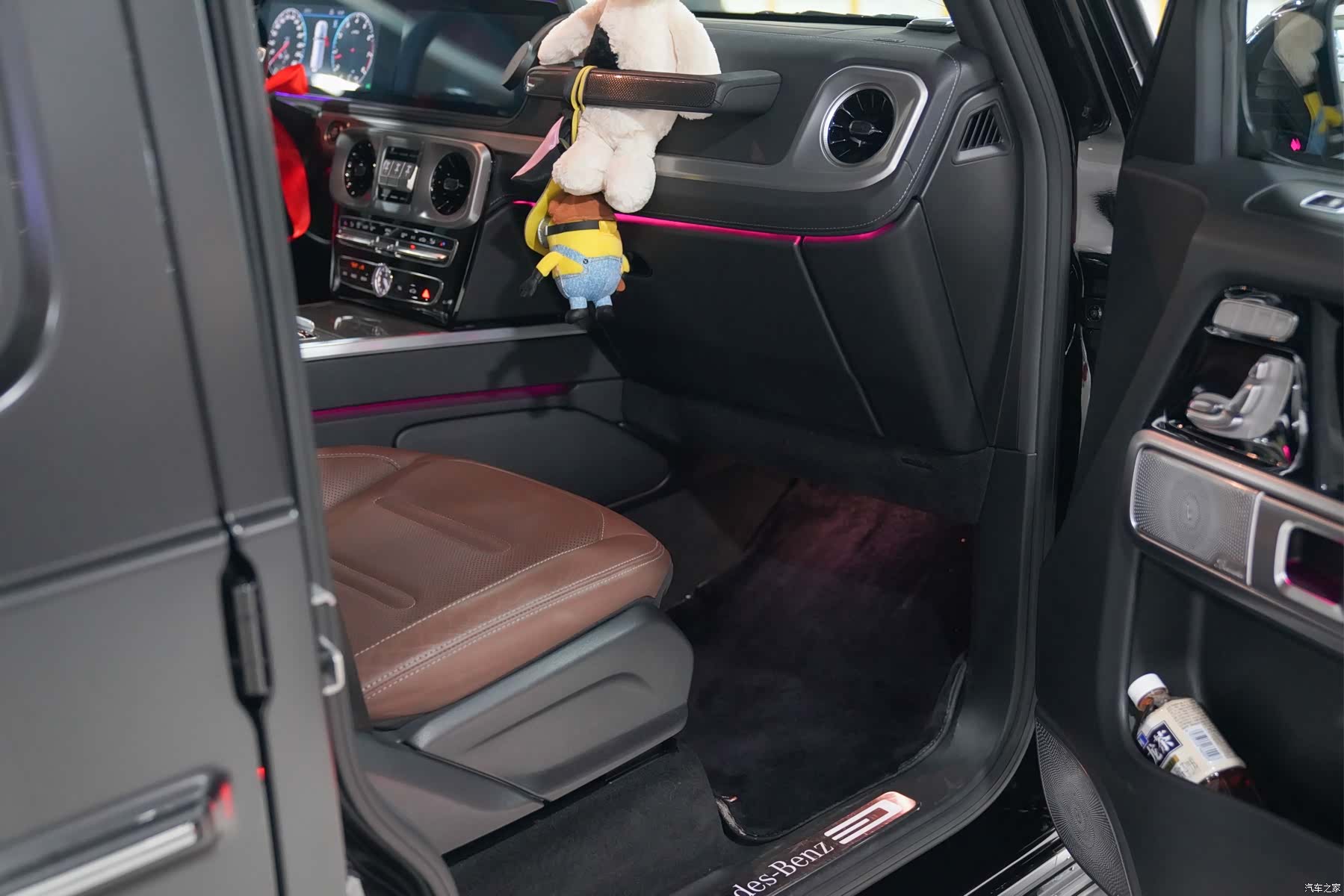 Mercedes-Benz G-Class, 2019 18