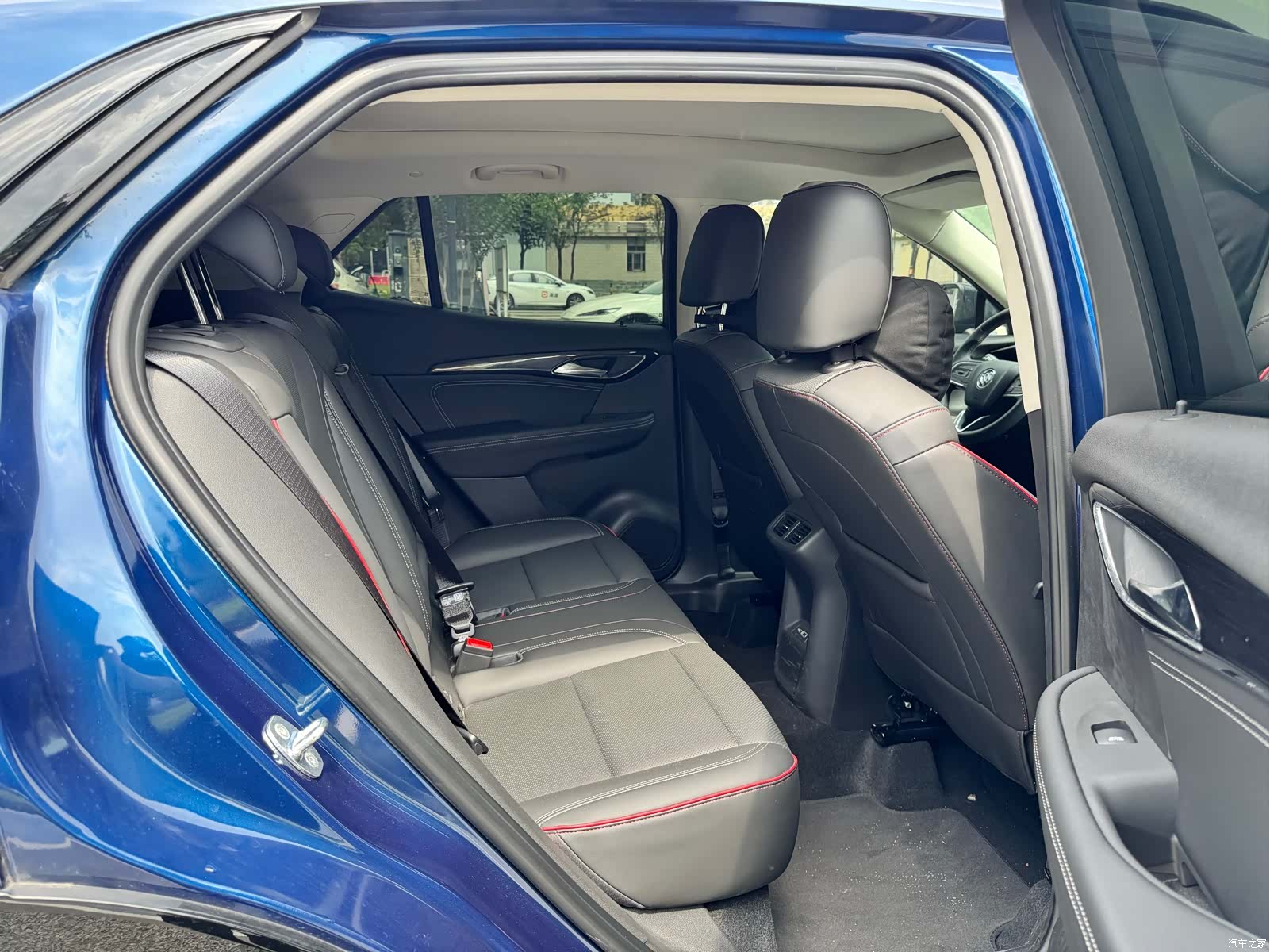 Buick Envision, 2022 6