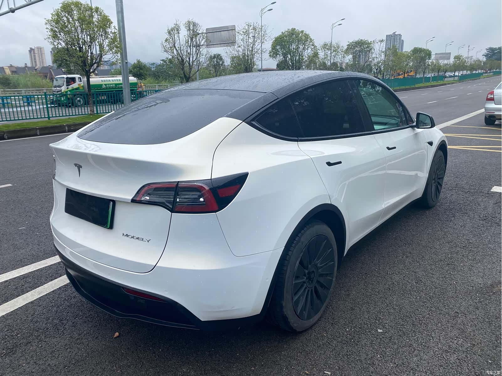 Tesla Model Y, 2021 8
