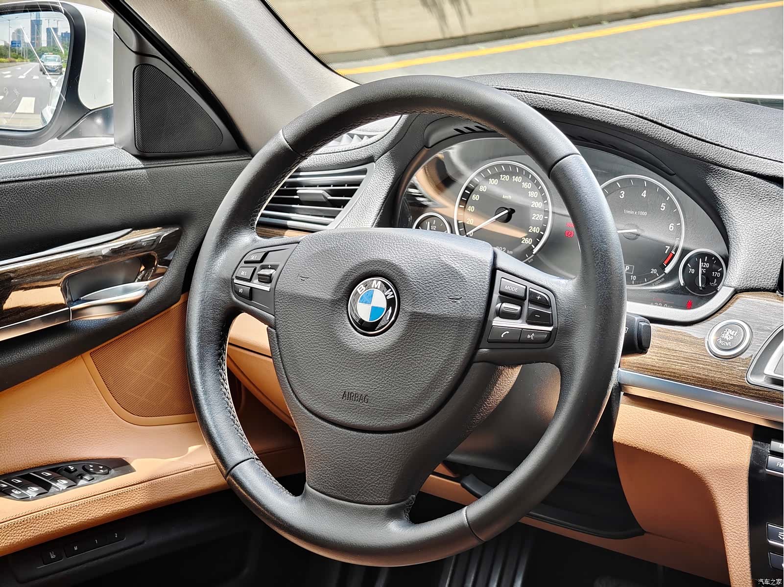 BMW 7 Series, 2011 17