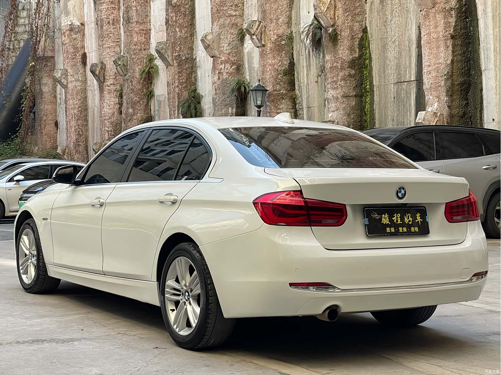 BMW 3 Series, 2016 все фото