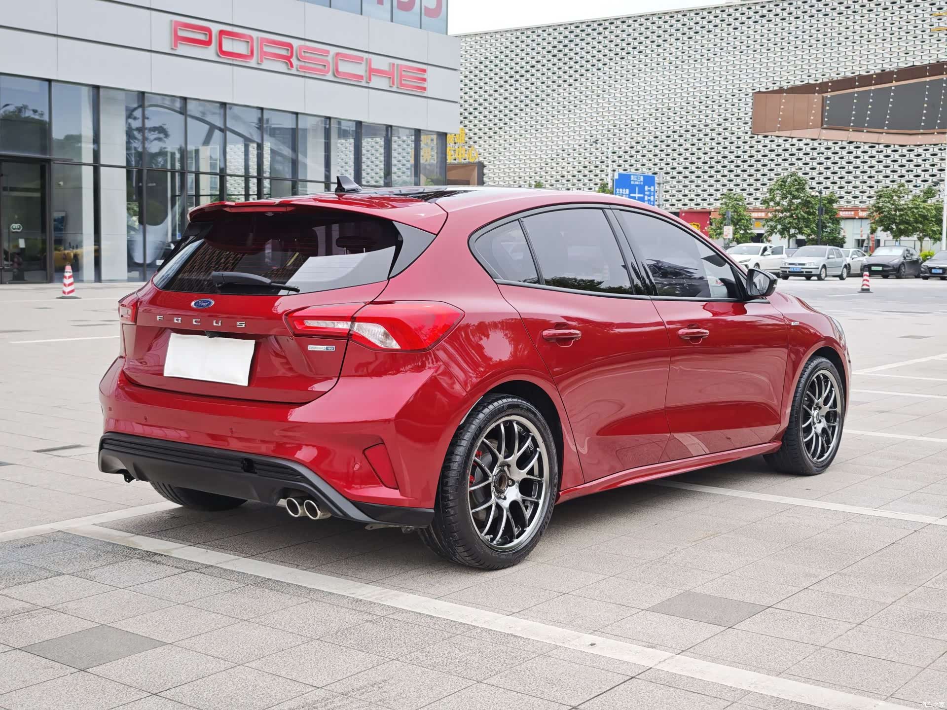Ford Focus, 2022 3