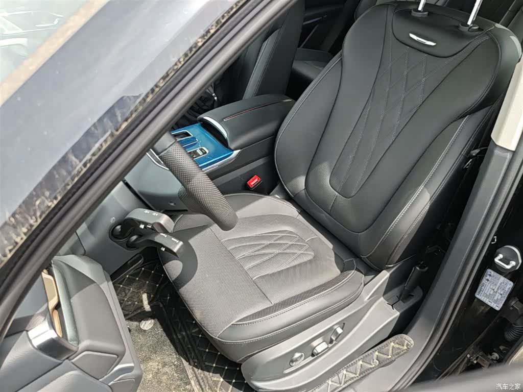 Hongqi HS7, 2024 15