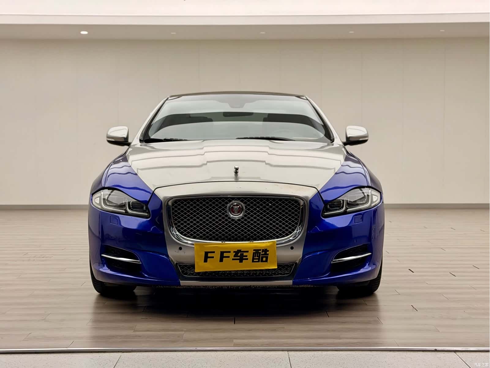 Jaguar XJ, 2014 4