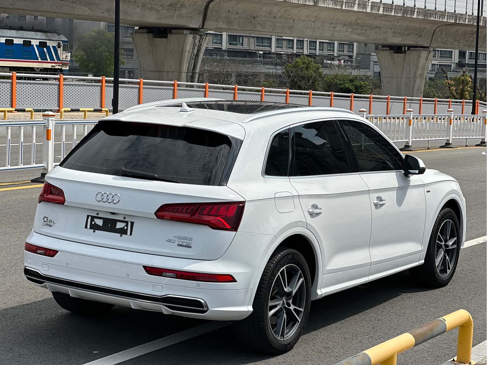 Audi Q5L, 2021 16