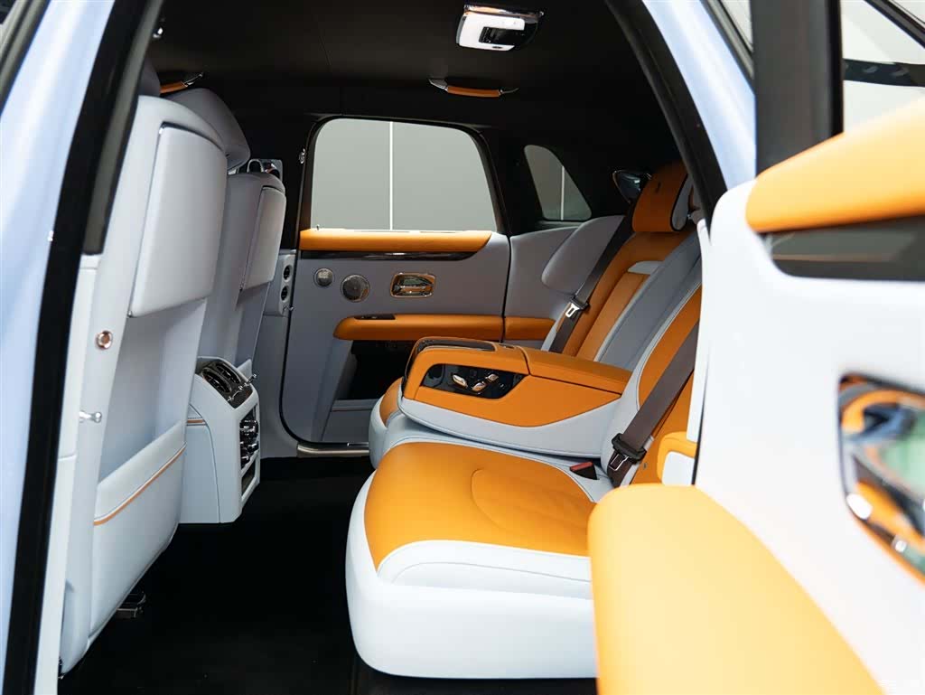 Rolls-Royce Ghost, 2023 15