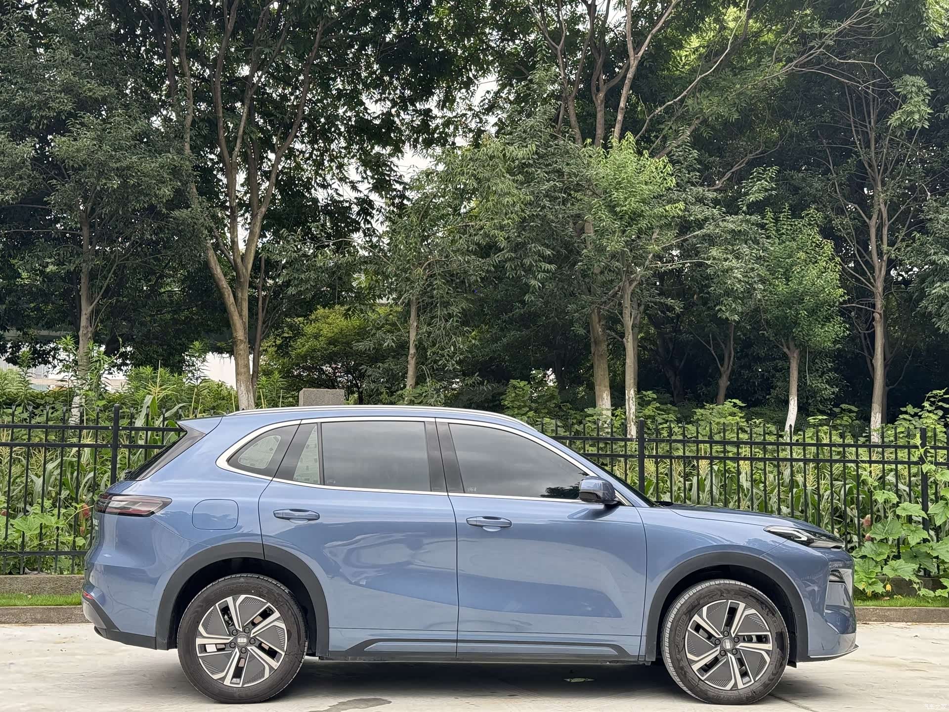 Geely 7, 2025 8