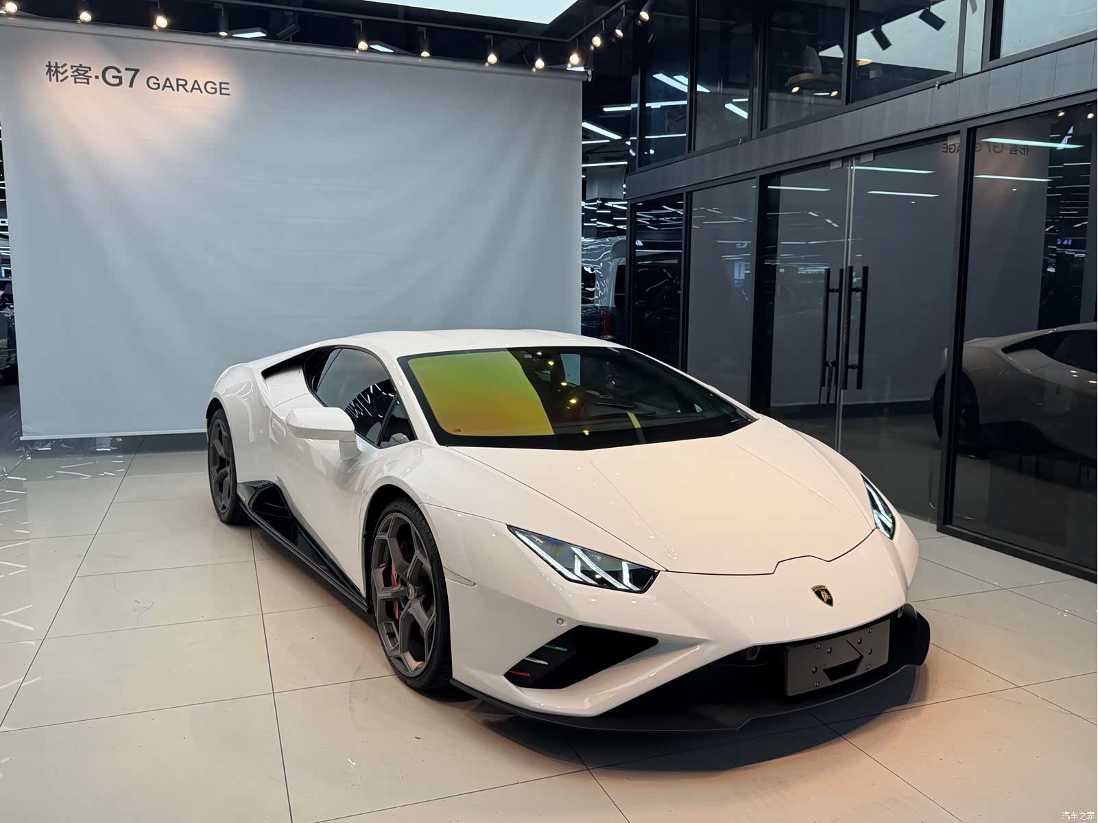 Lamborghini Huracán, 2022 4