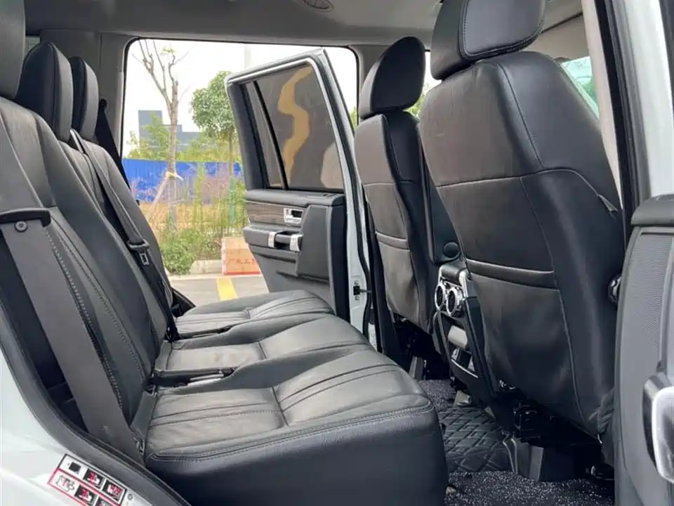 Land Rover discover