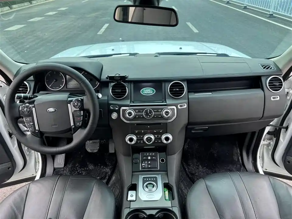 Land Rover discover