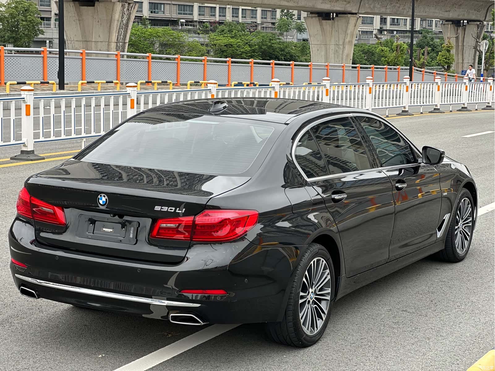 BMW 5 Series, 2019 14
