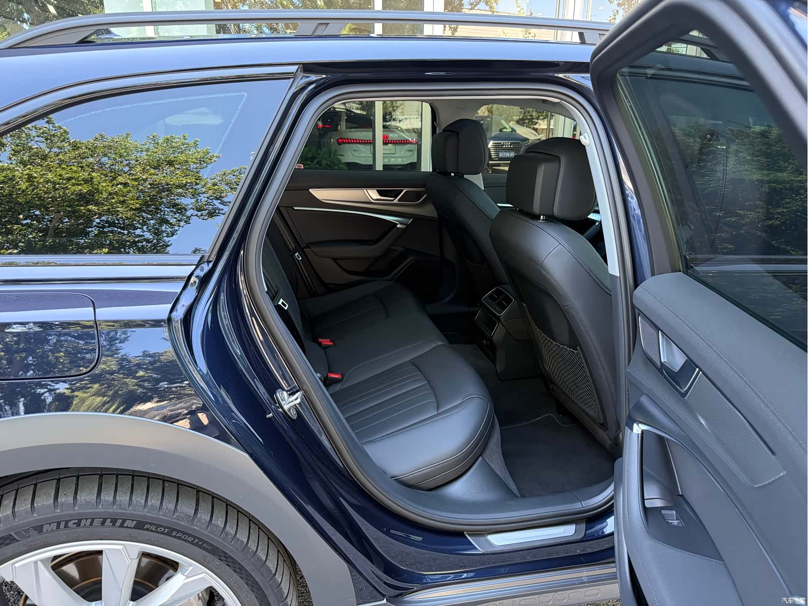 Audi A6, 2022 6